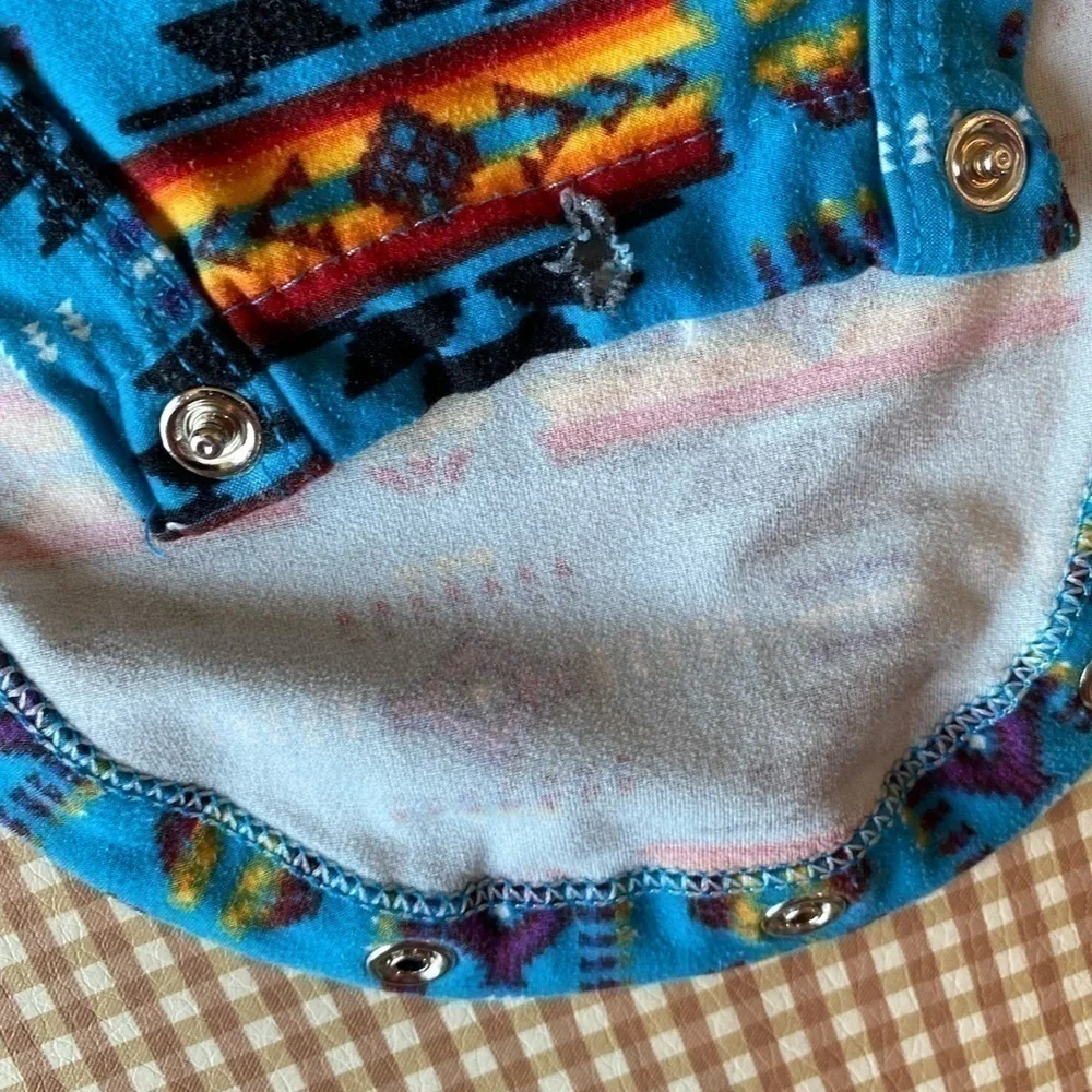 Tribal print‎ stretchy onesie. Size 18 Months